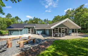 Beautiful Home In Oksbøl With Sauna